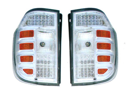 XH8-18汽车后组合灯